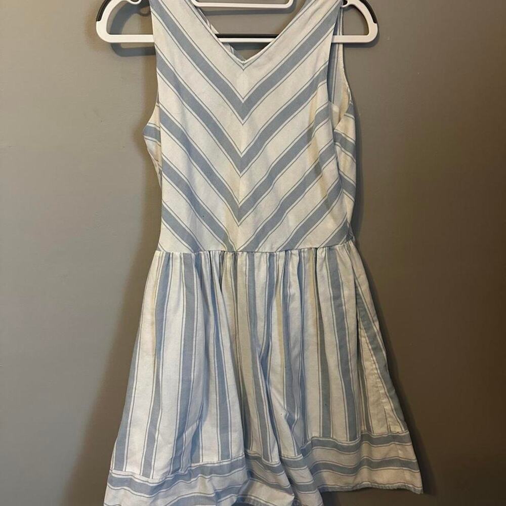Copper key whiteblue striped linen